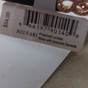 Solvari Black Sophia NWT sunglasses. No Scratches!!